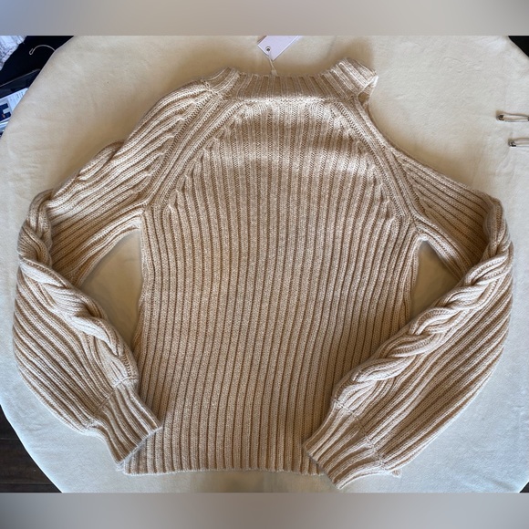 NWT 525 America Ribbed Knit Sweater with Shoulder Cut-Out - Picture 2 of 3